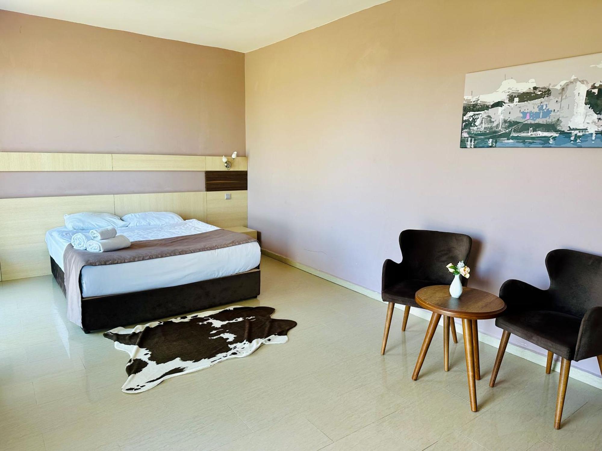Celebi Garden Hotel - Cittaslow Famagusta  Buitenkant foto